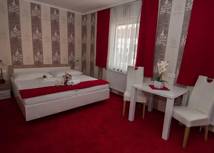 Hotel Restaurant Stoeckl 3*