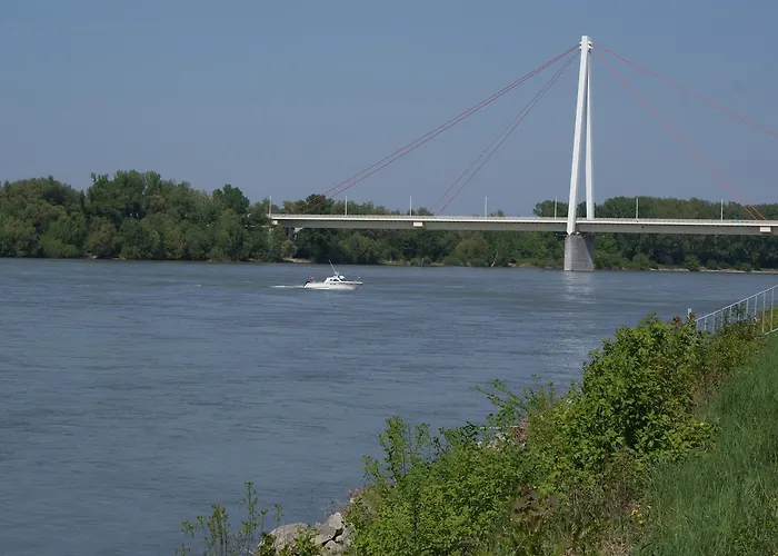 Hotel Restaurant Stoeckl 3*